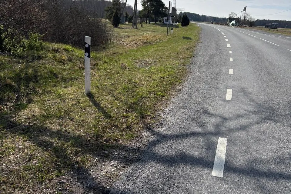 Elamumaa, 10000 m² Maa - Hiiumaa vald, Harju küla