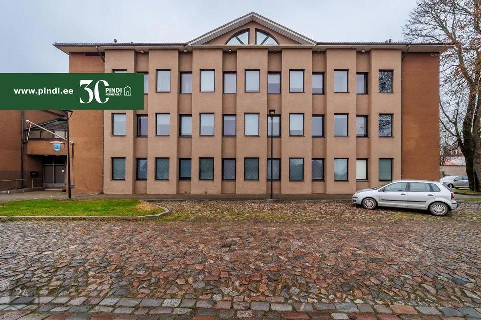 Обслуживание, 1999 m² Бизнес-площадь в Paide linn, Paide linn