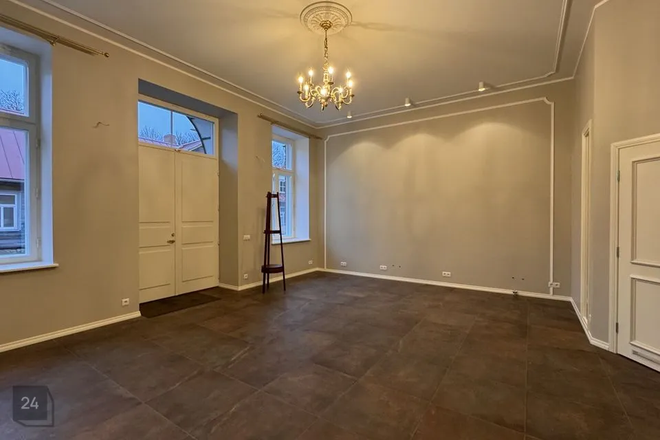 65 m² Äripind - Rakvere linn - foto 2