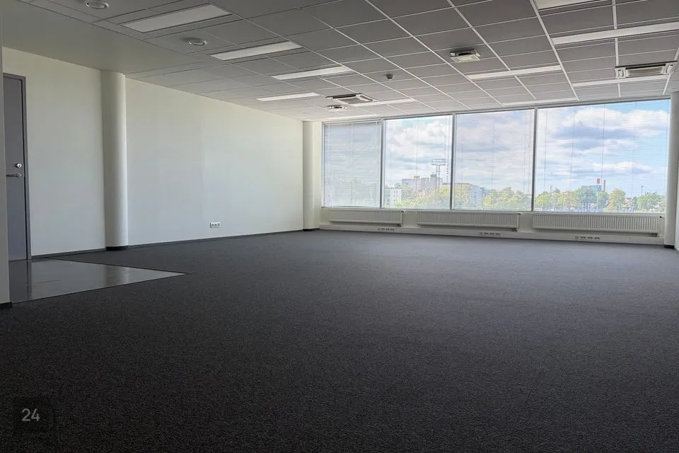 Бюро или Обслуживание, 72 m² Бизнес-площадь в Tallinn, Lasnamäe linnaosa