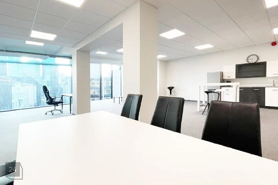 Mitme sihtotstarbega, 94 m² Äripind  -  Tallinn, Kesklinna linnaosa