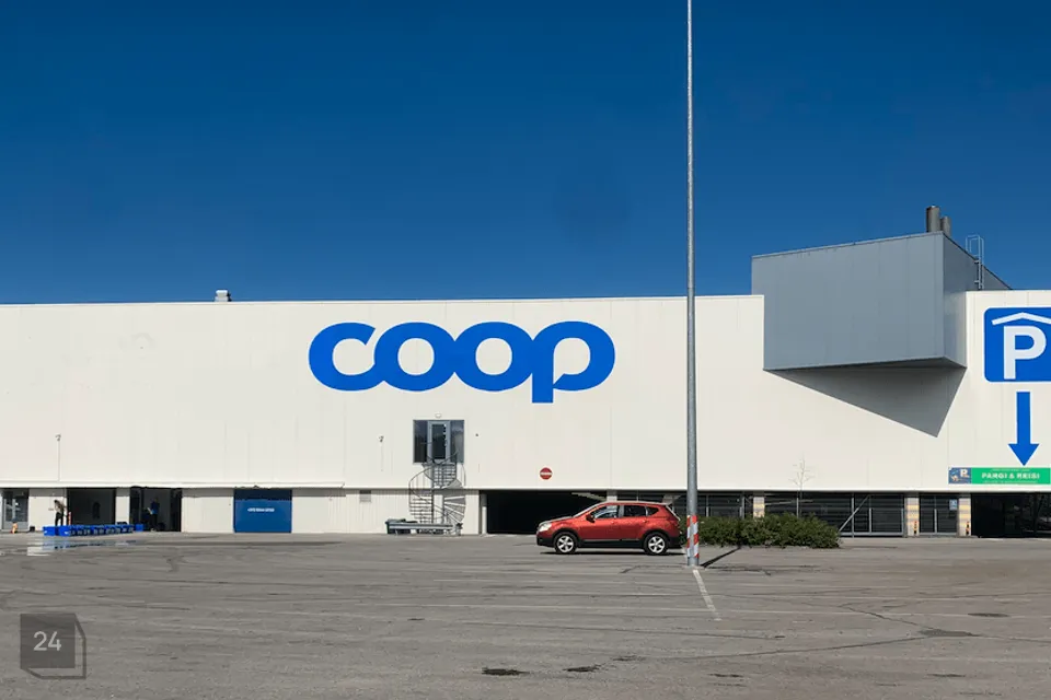 Tootmine või Ladu, 3821 m² Äripind  -  Saue vald, Laagri alevik