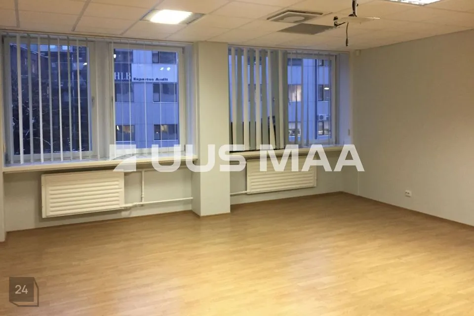 Mitme sihtotstarbega, 38 m² Äripind - Tallinn, Kesklinna linnaosa