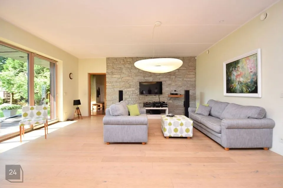 4-toaline Maja  -  Tallinn, Nõmme linnaosa