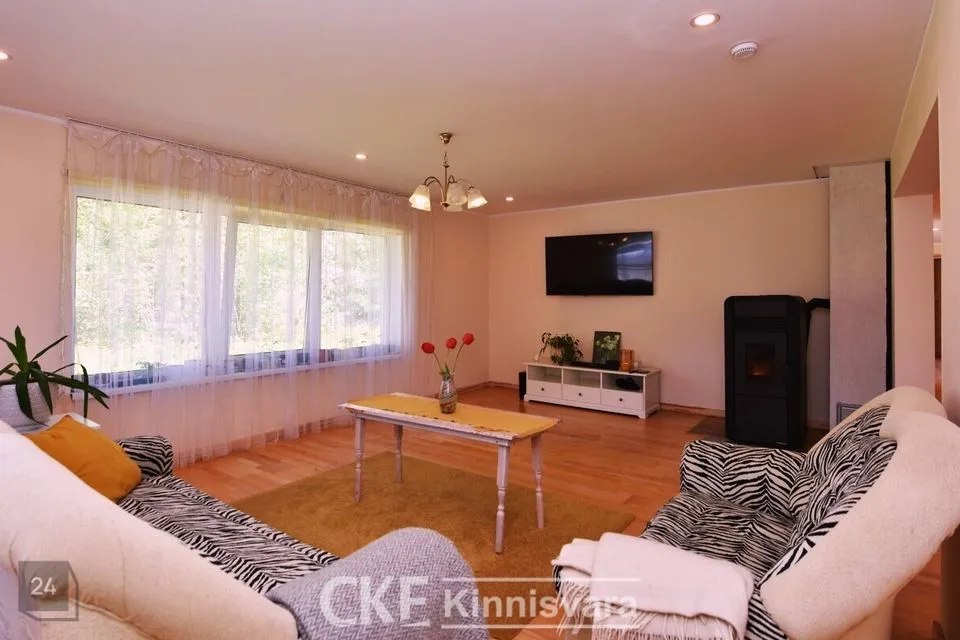 6-toaline Maja  -  Rakvere linn