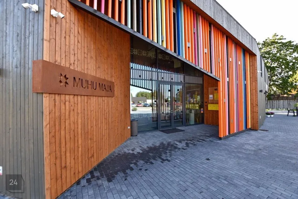 Büroo või Teenindus, 33 m² Äripind  -  Muhu vald, Liiva küla