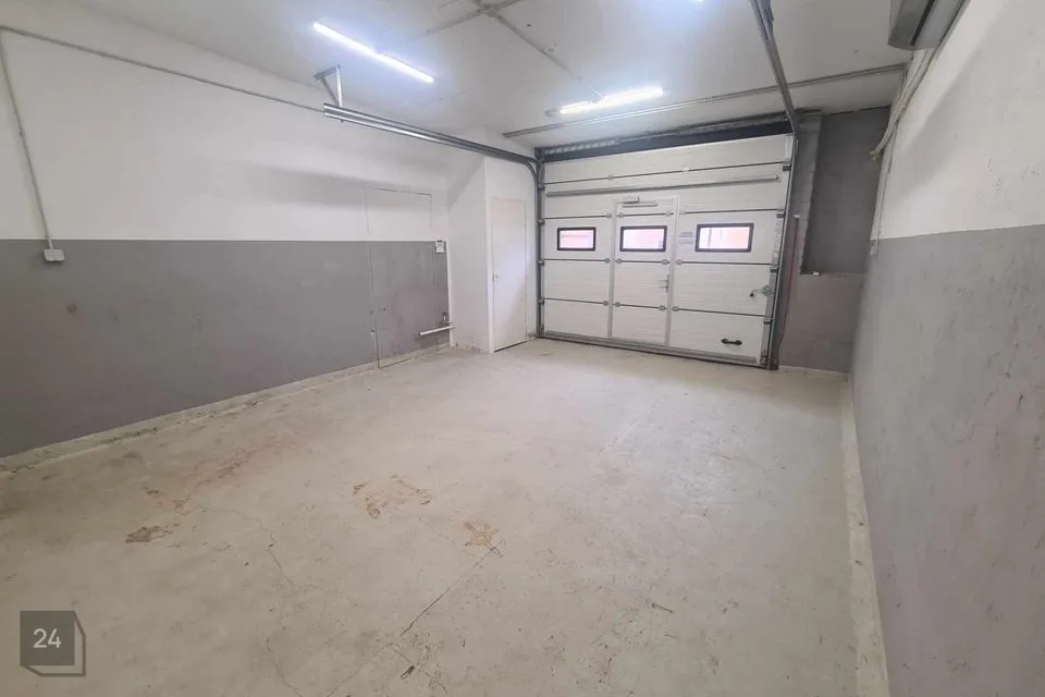 Mitme sihtotstarbega, 32 m² Äripind  -  Tartu linn, Tartu linn