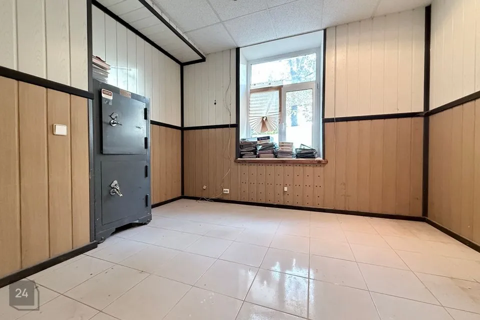 Mitme sihtotstarbega, 17 m² Äripind  -  Narva linn - foto 4
