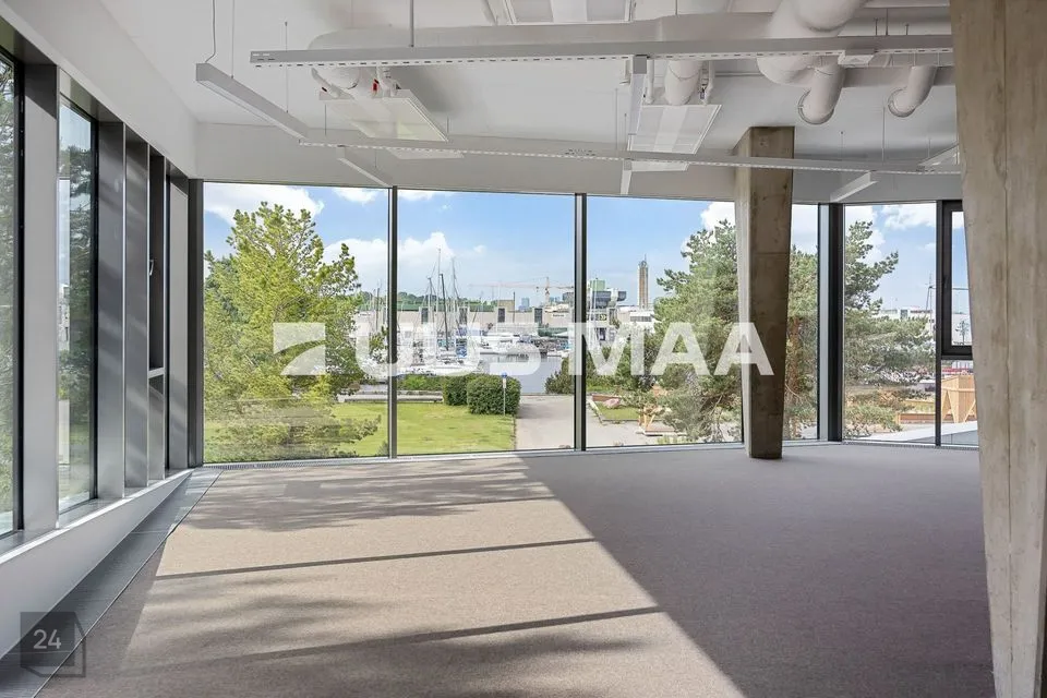 Mitme sihtotstarbega, 180 m² Äripind - Tallinn, Pirita linnaosa