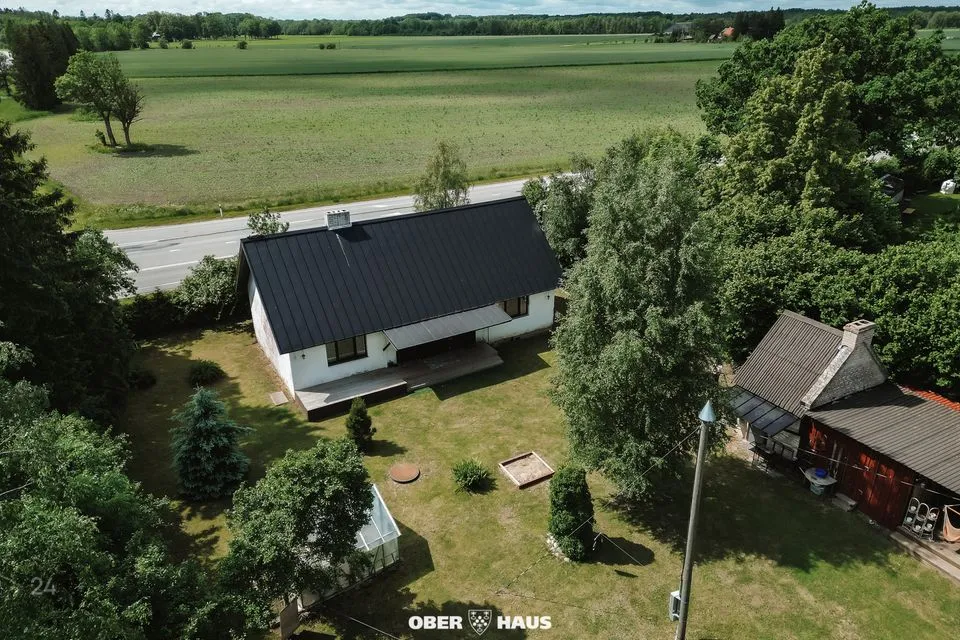 1658 m² Maja  -  Lääne-Nigula vald, Laiküla