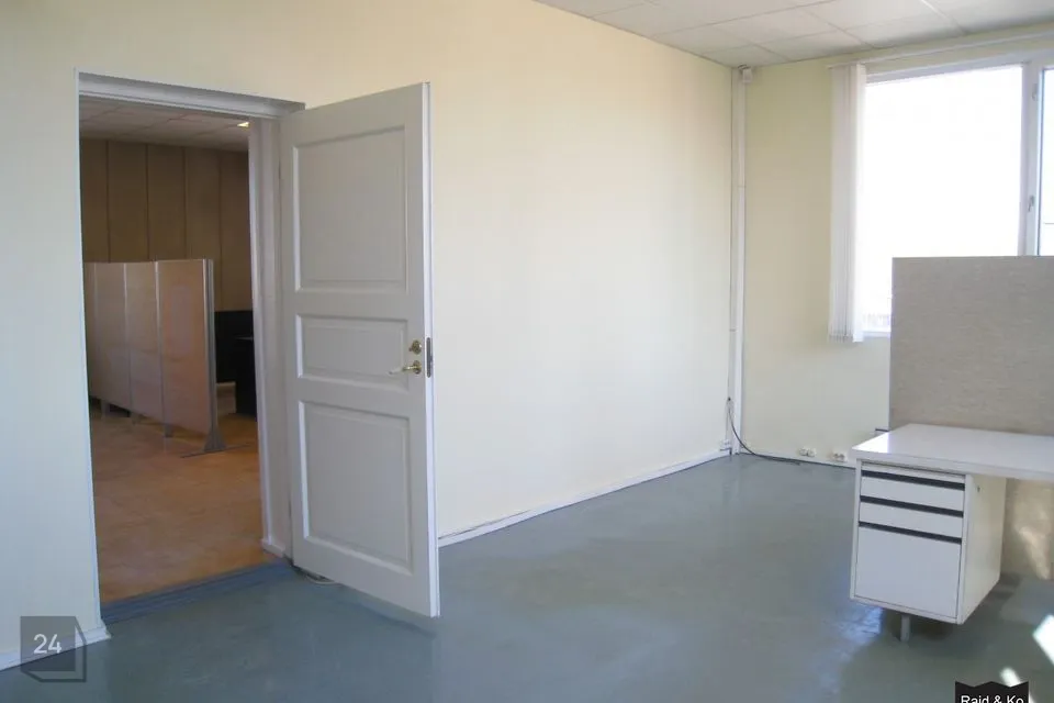 Бюро, 60 m² Бизнес-площадь в Tallinn, Lasnamäe linnaosa