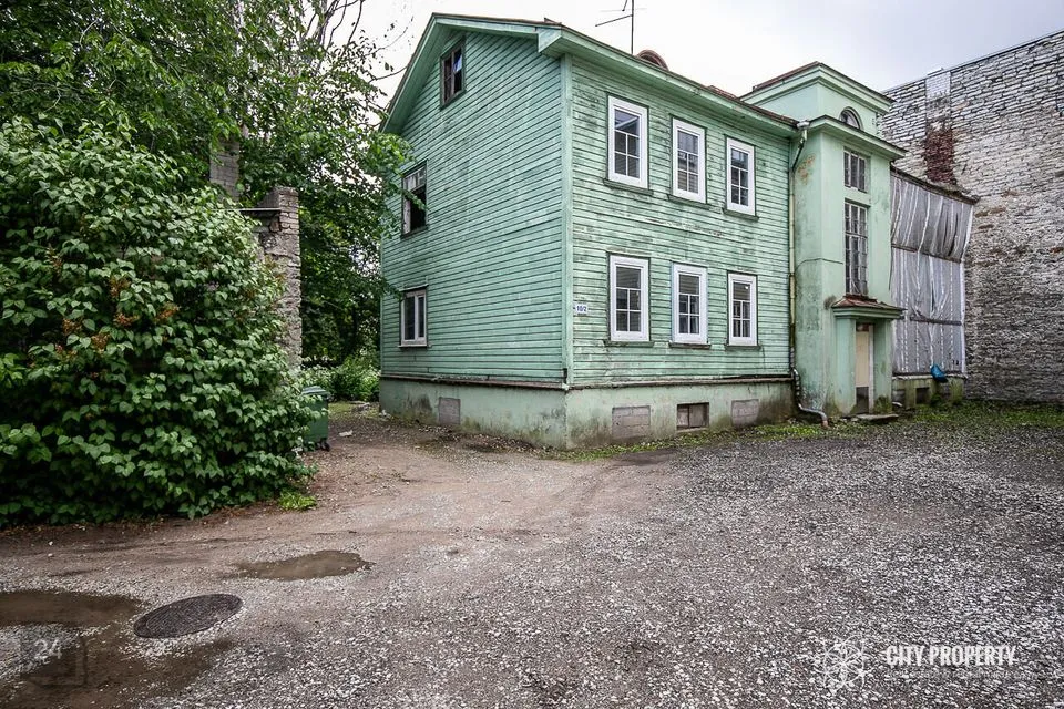 392 m² Maja  -  Tallinn, Põhja-Tallinna linnaosa