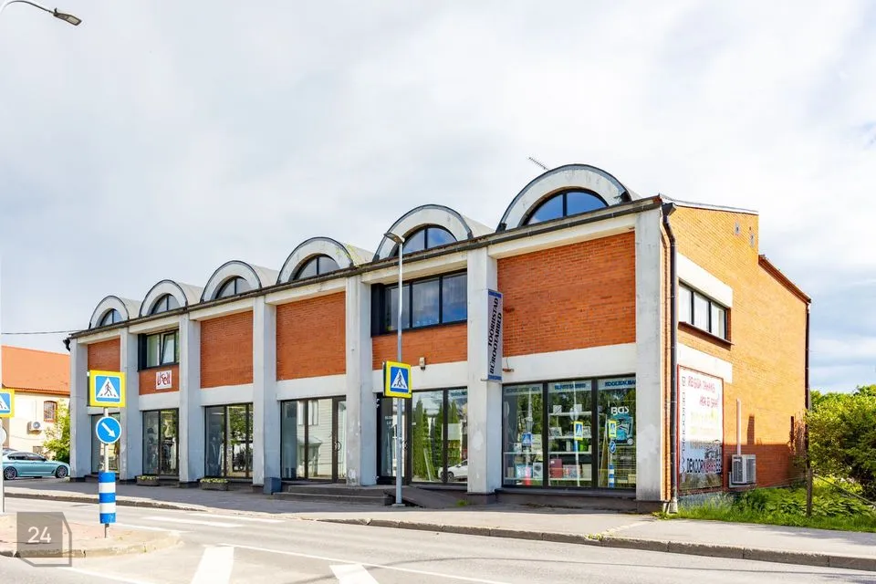 Mitme sihtotstarbega, 137 m² Äripind - Keila linn