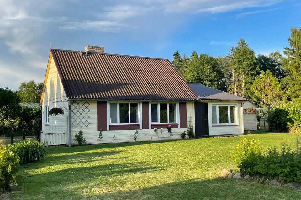 4-toaline Maja - Tori vald, Eametsa küla