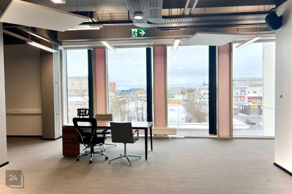Büroo, 210 m² Äripind  -  Tallinn, Lasnamäe linnaosa