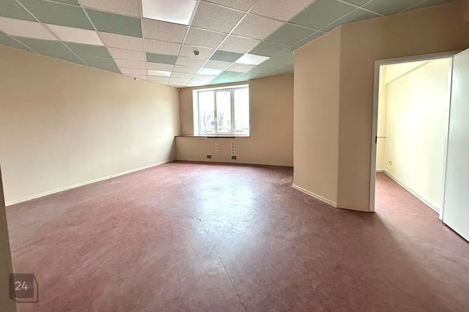 Mitme sihtotstarbega, 44 m² Äripind - Narva linn