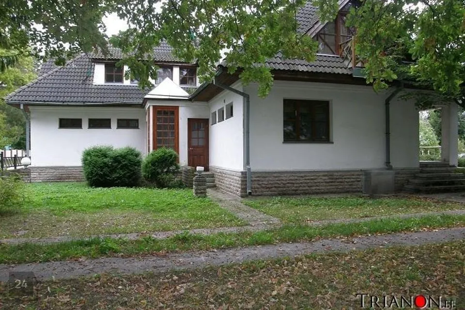 7-toaline Maja  -  Narva-Jõesuu linn, Narva-Jõesuu linn