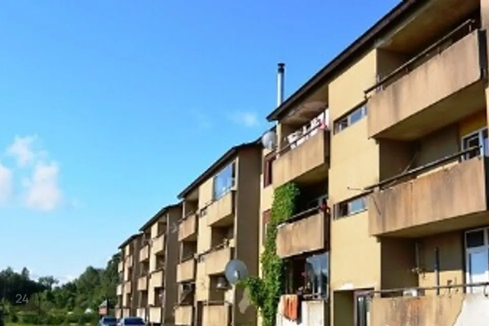 4-toaline Korter  -  Rakvere vald, Veltsi küla