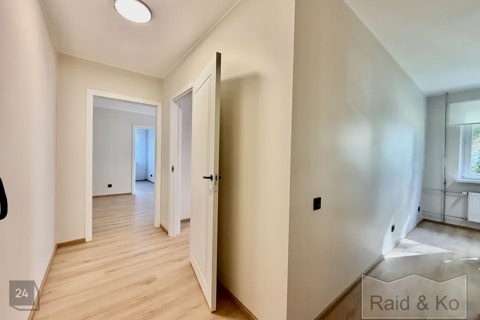 4-toaline Korter  -  Tallinn, Mustamäe linnaosa - foto 4