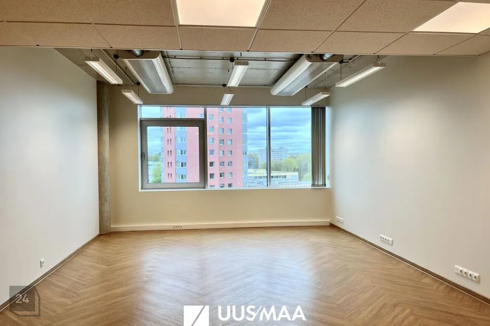 Бюро, 218 m² Бизнес-площадь в Tallinn, Mustamäe linnaosa