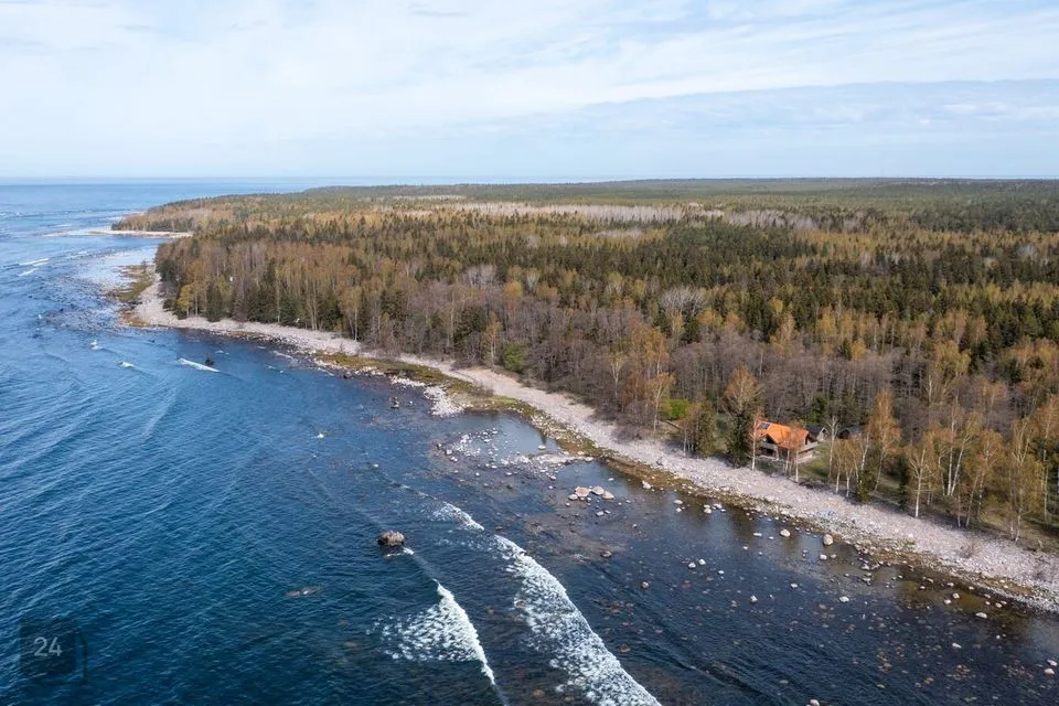 6-комнатная Дача в Viimsi vald, Väikeheinamaa küla / Lillängin