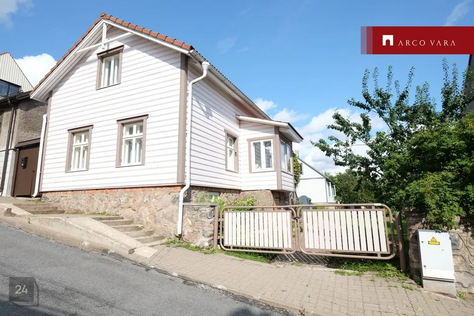 3-toaline Maja  -  Viljandi linn