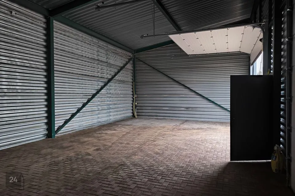 Ladu, 100 m² Äripind  -  Jõhvi vald, Jõhvi linn - foto 2