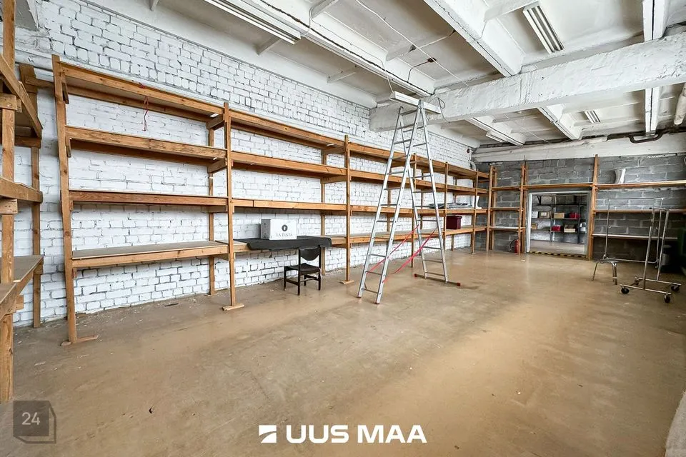 Ladu või Tootmine, 97 m² Äripind  -  Tallinn, Mustamäe linnaosa