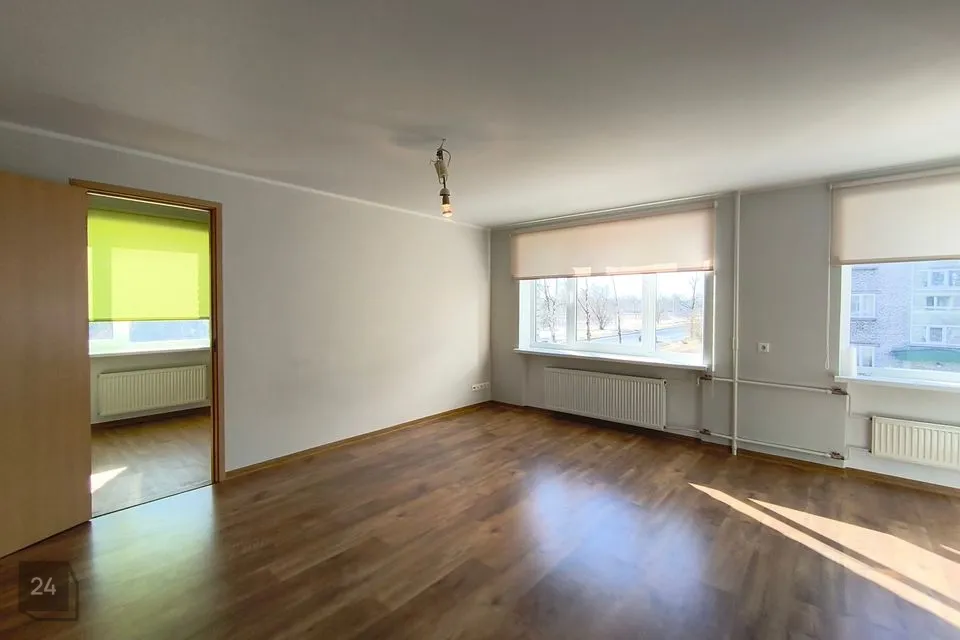 3-room apartment in Kohtla-Järve linn, Ahtme linnaosa - photo 2