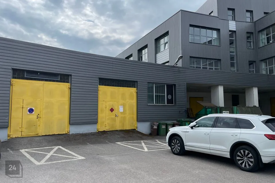 18 m² Garaaž  -  Tallinn, Lasnamäe linnaosa