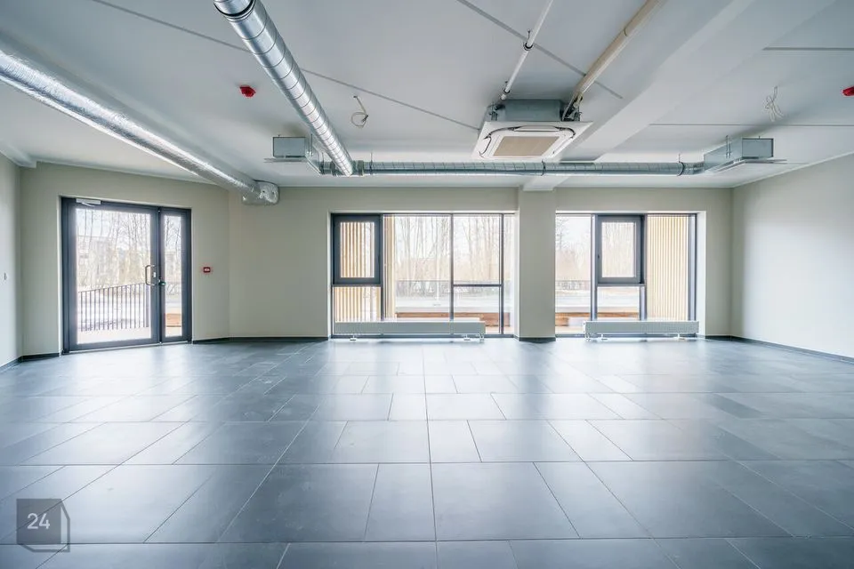 Mitme sihtotstarbega, 67 m² Äripind  -  Tallinn, Haabersti linnaosa