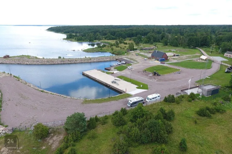 28245 m² Бизнес-площадь в Saaremaa vald, Pahapilli küla