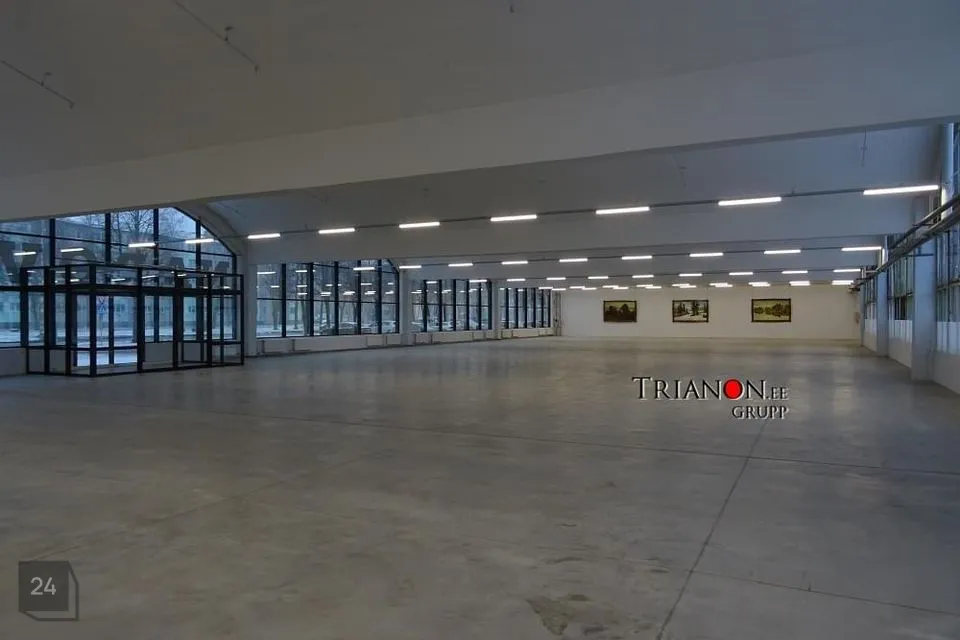 Kaubandus, 700 m² Äripind - Narva linn