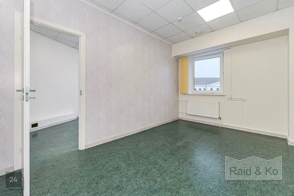 Обслуживание, 15 m² Бизнес-площадь в Tallinn, Lasnamäe linnaosa