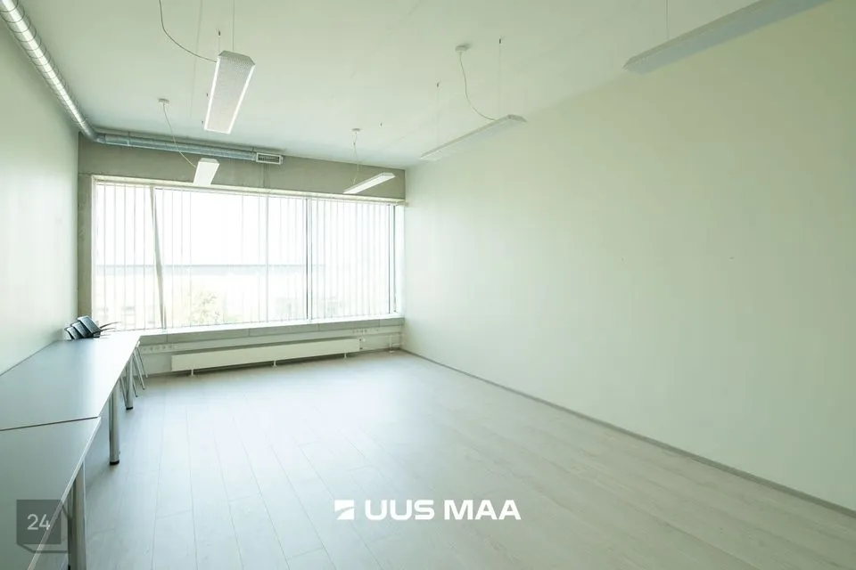 31 m² Äripind  -  Saaremaa vald, Kuressaare linn - foto 2