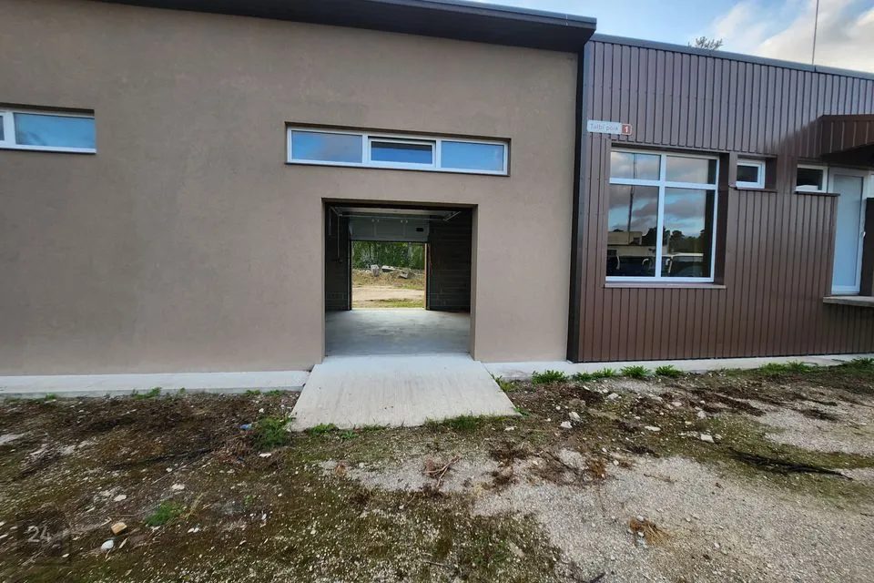 Склад, 200 m² Бизнес-площадь в Haapsalu linn, Haapsalu linn