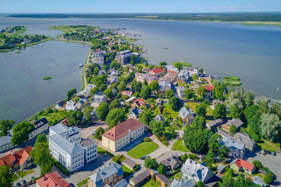 6-toaline Maja - Haapsalu linn, Haapsalu linn