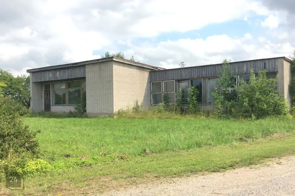 Mitme sihtotstarbega, 392 m² Äripind - Mulgi vald, Äriküla