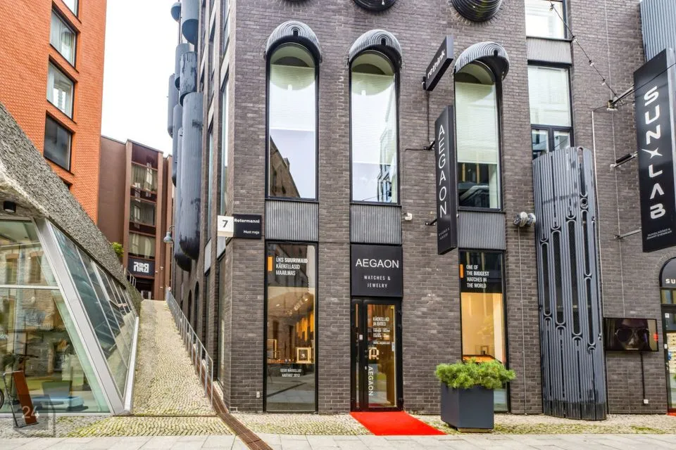 Kaubandus või Teenindus, 69 m² Äripind  -  Tallinn, Kesklinna linnaosa