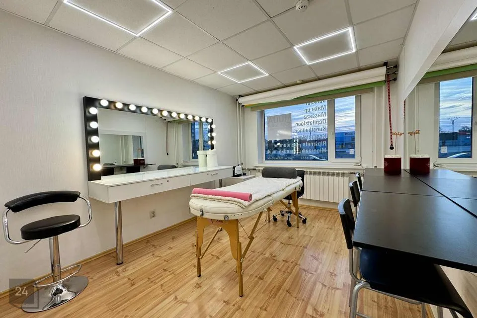 Teenindus, 12 m² Äripind  -  Kohtla-Järve linn, Ahtme linnaosa - foto 5