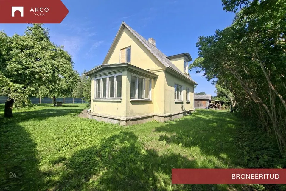 4-toaline Maja  -  Saaremaa vald, Orissaare alevik