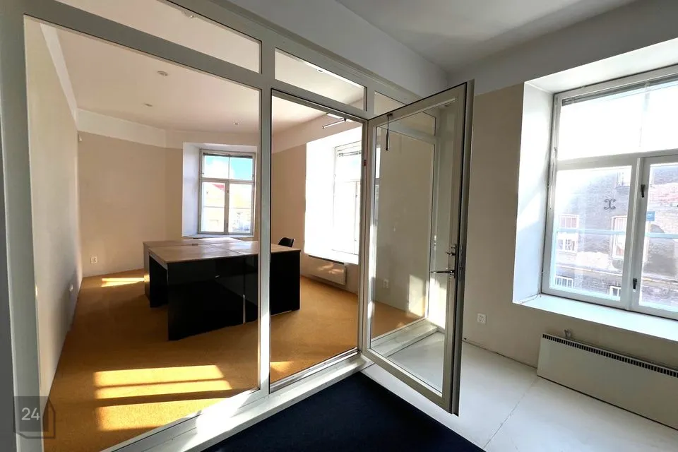 Mitme sihtotstarbega, 214 m² Äripind  -  Tallinn, Kesklinna linnaosa - foto 5