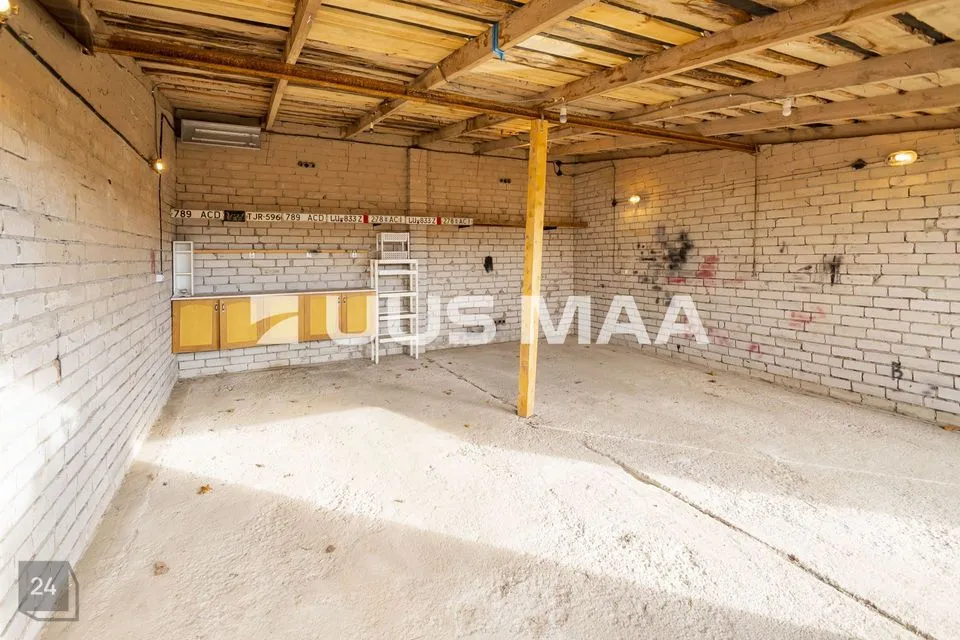 36 m² Garaaž  -  Saaremaa vald, Kuressaare linn