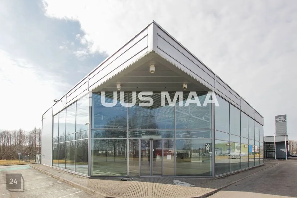 Многоцелевое, 385 m² Бизнес-площадь в Pärnu linn, Pärnu linn