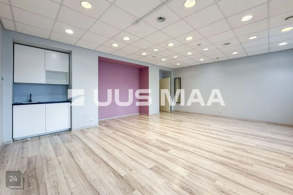 Многоцелевое, 41 m² Бизнес-площадь в Tallinn, Kesklinna linnaosa