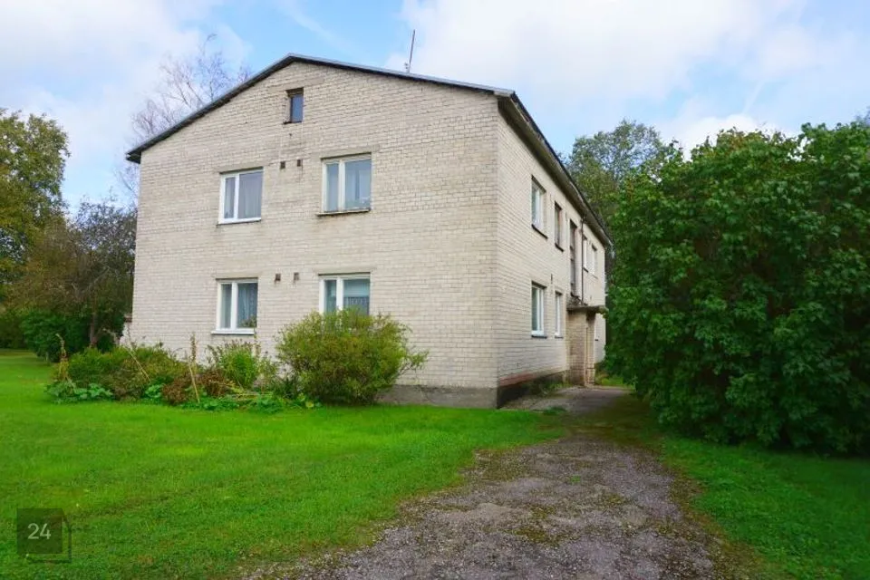 2-toaline Korter  -  Hiiumaa vald, Käina alevik