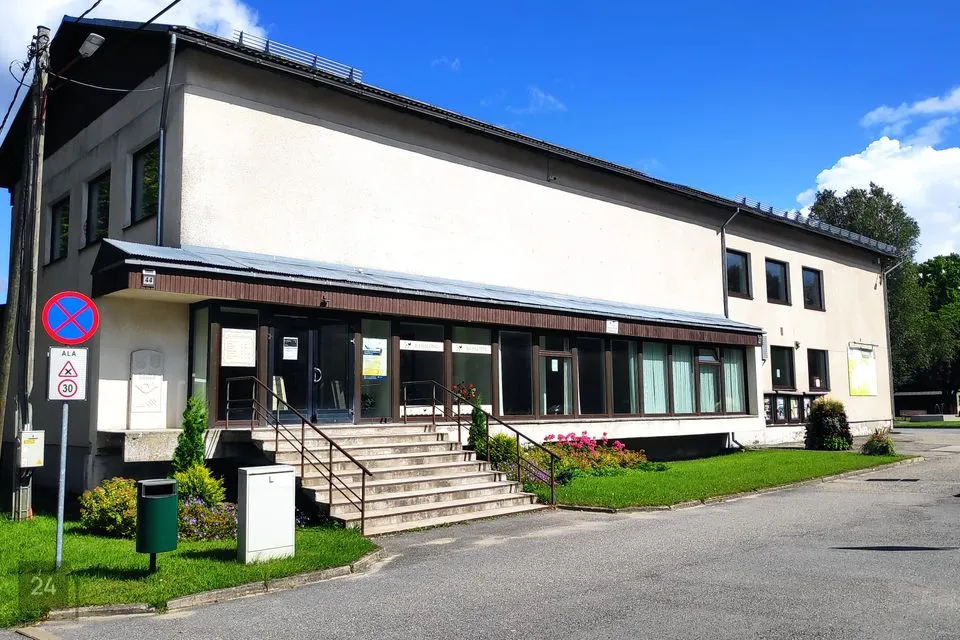 Многоцелевое, 125 m² Бизнес-площадь в Saarde vald, Kilingi-Nõmme linn