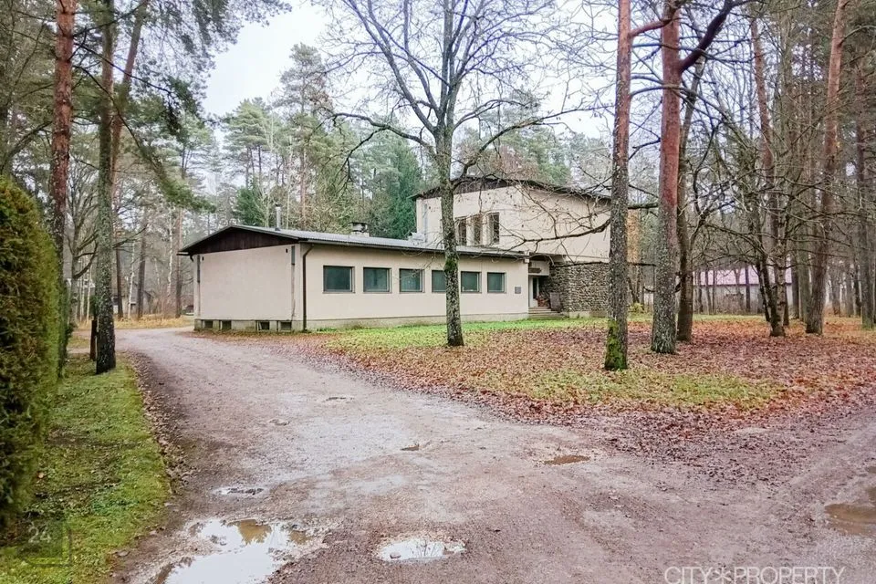 700 m² Maja  -  Lääne-Nigula vald, Koluvere küla