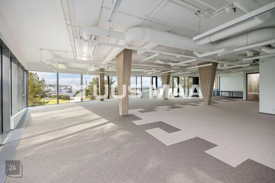 Mitme sihtotstarbega, 180 m² Äripind - Tallinn, Pirita linnaosa