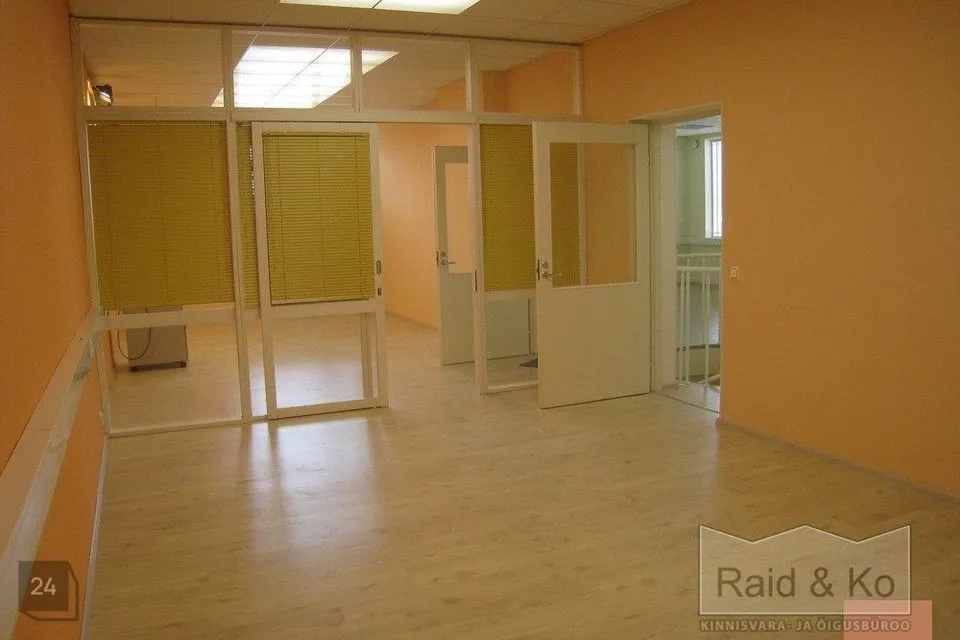 Büroo, 100 m² Äripind  -  Tallinn, Lasnamäe linnaosa - foto 2
